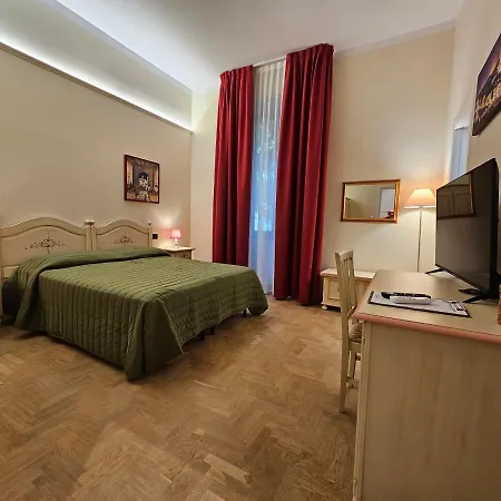 Vendégház Del Roster 3*